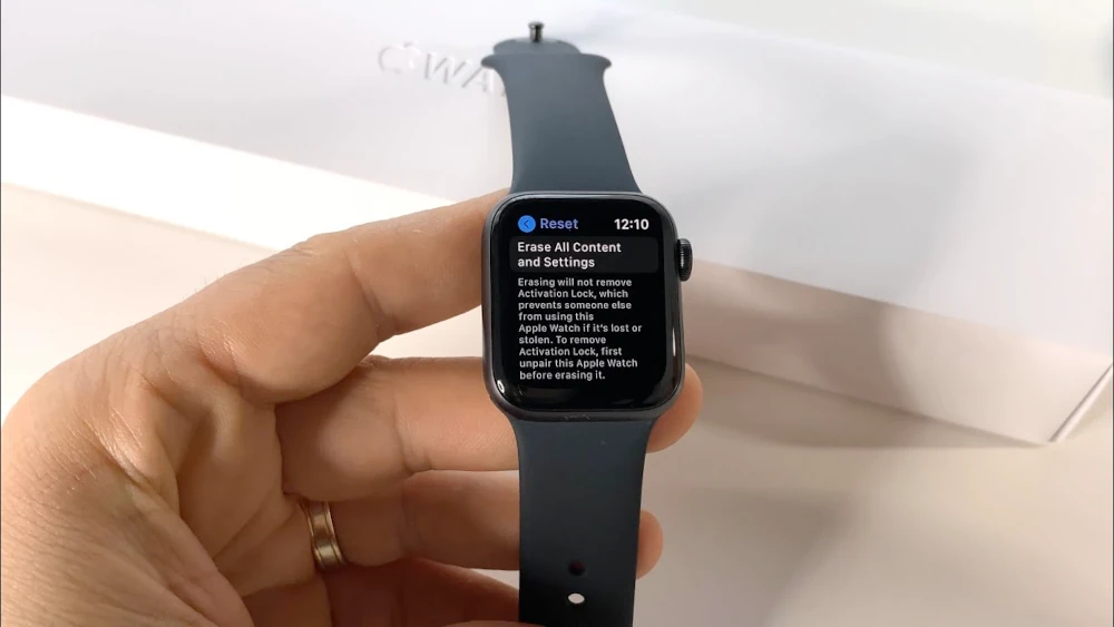 Reset Apple Watch without iPhone