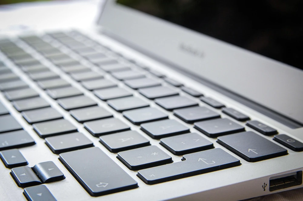 SEO on laptop